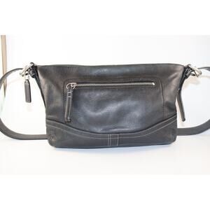 Auth COACH East West Legacy Duffle Black Leather Shoulder Bag